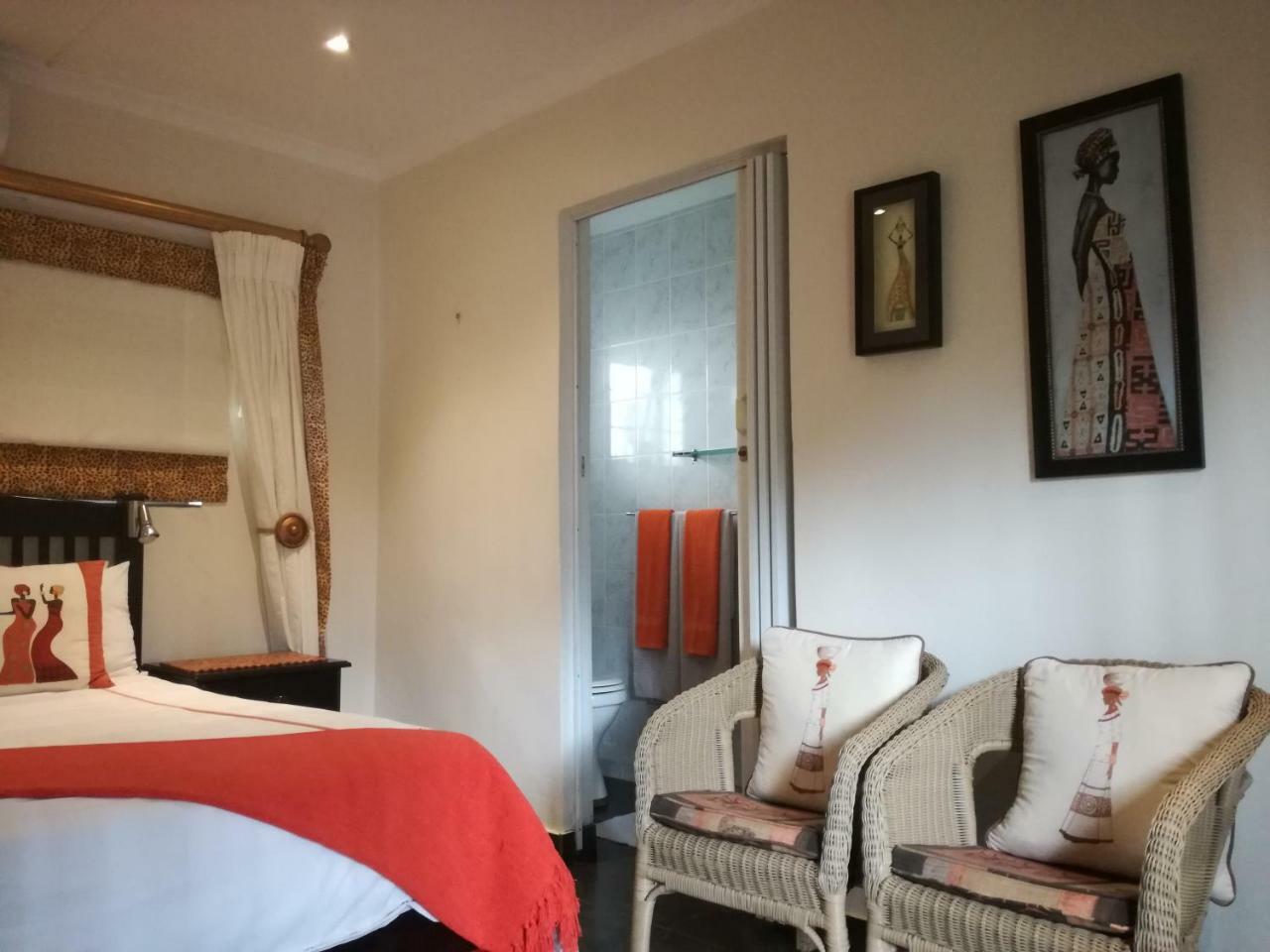 Avalon Guest House Amanzimtoti Esterno foto